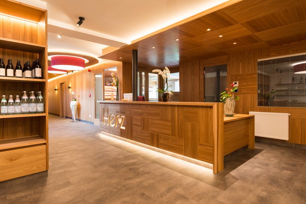 Hotel Garni Herz Tirolo Zewnętrze zdjęcie