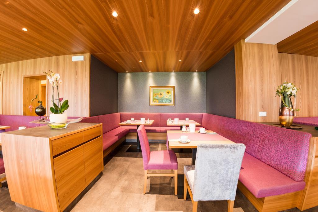 Hotel Garni Herz Tirolo Zewnętrze zdjęcie