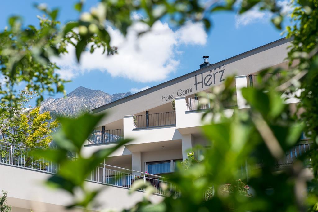 Hotel Garni Herz Tirolo Zewnętrze zdjęcie