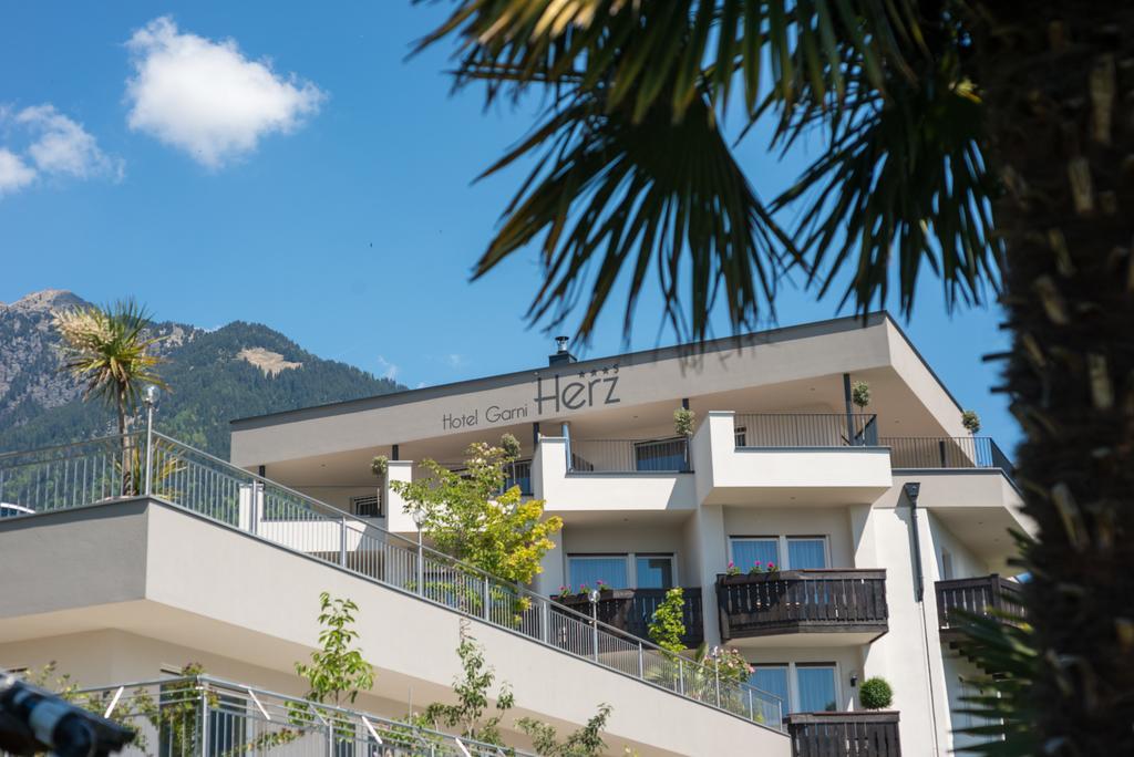 Hotel Garni Herz Tirolo Zewnętrze zdjęcie