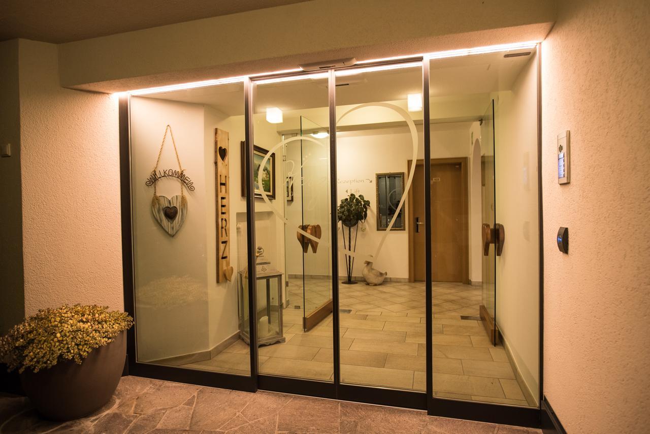 Hotel Garni Herz Tirolo Zewnętrze zdjęcie